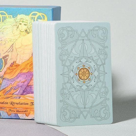 【正規品タロットカード】美麗＆キュートなイラスト✨伝説の国を描いたデッキ 通常版