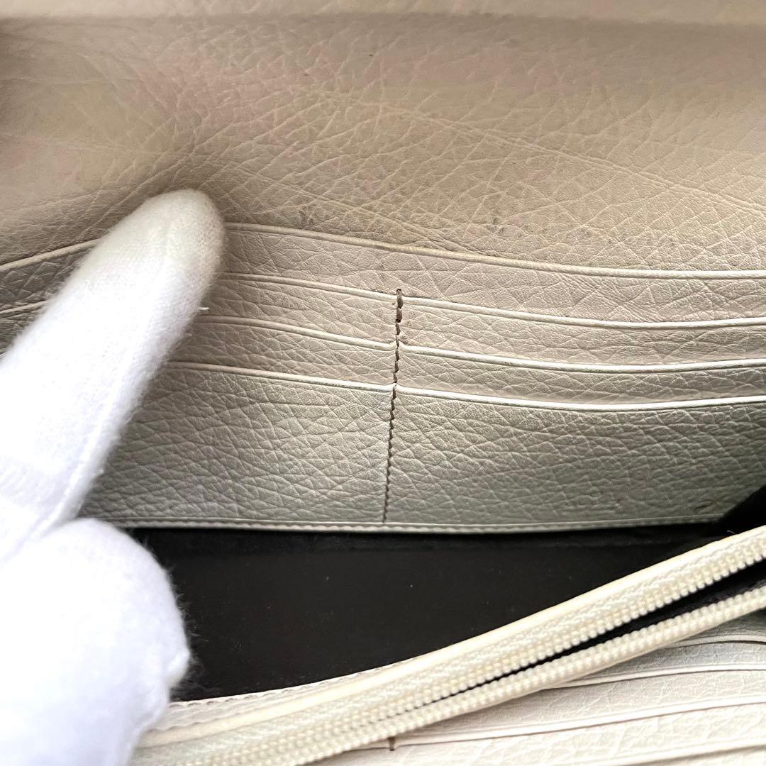 GUCCI グッチ　GGキャンバス　ロゴプレート　長財布 0125-①