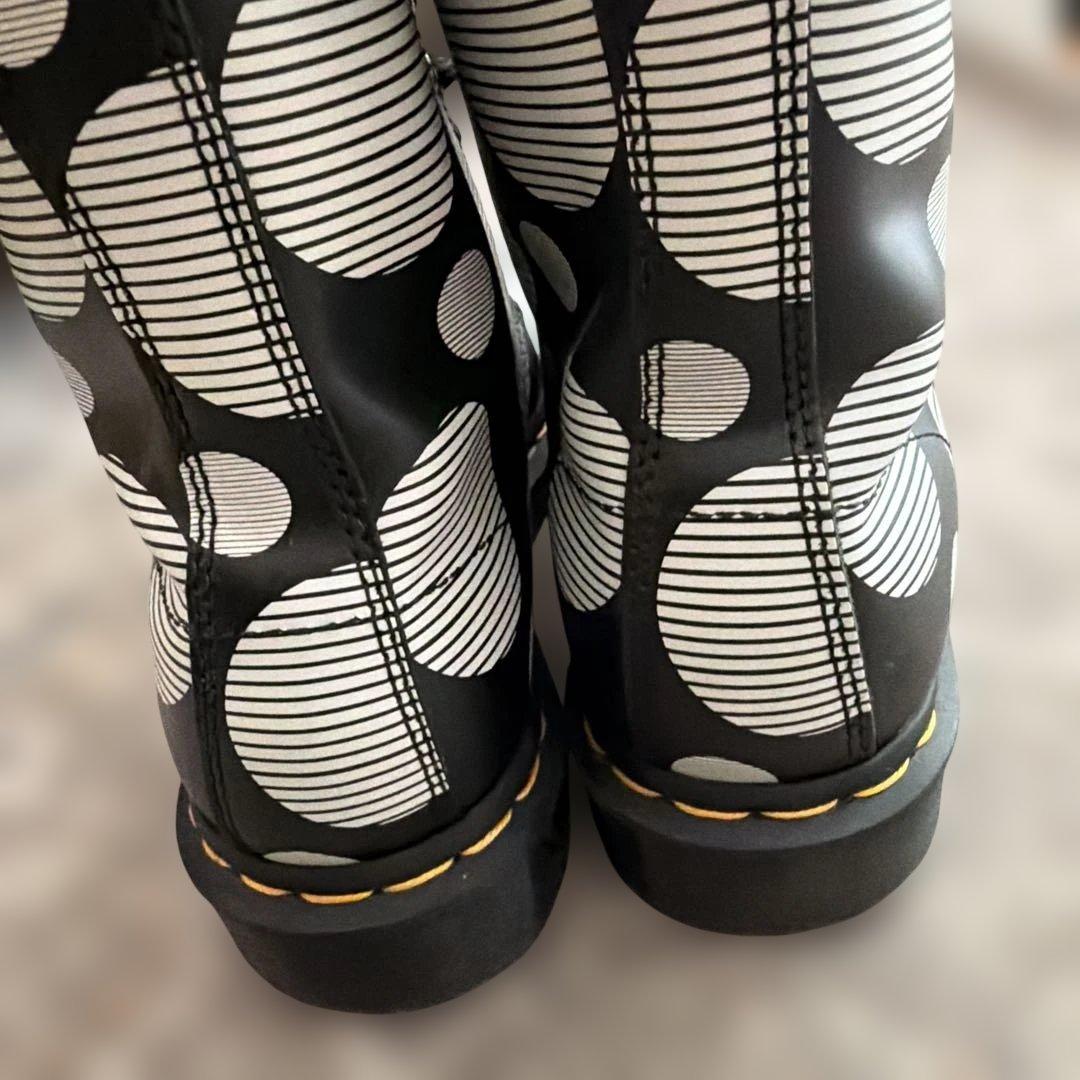 DR.MARTENS JADON 8ホール厚底 ポルカドット ブラック UK6