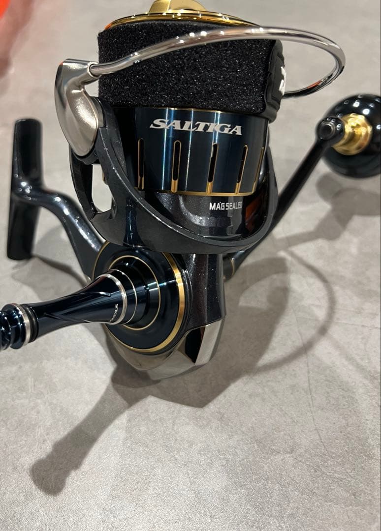 特価！　早い者勝ち！！極美品！！！ダイワ　23ソルティガ 6000-H