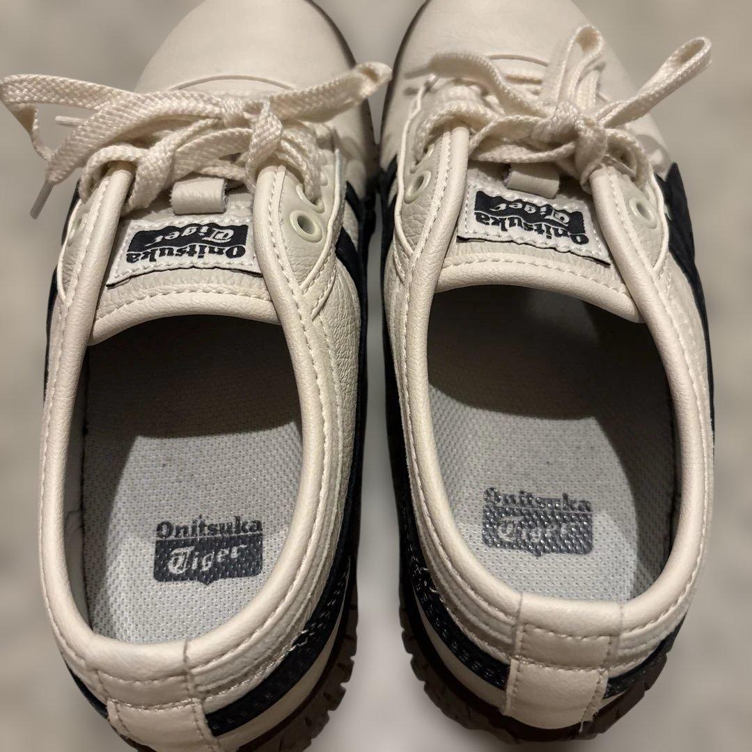 【23.5】Onitsuka Tiger TSUNAHIKI SLIP-ON