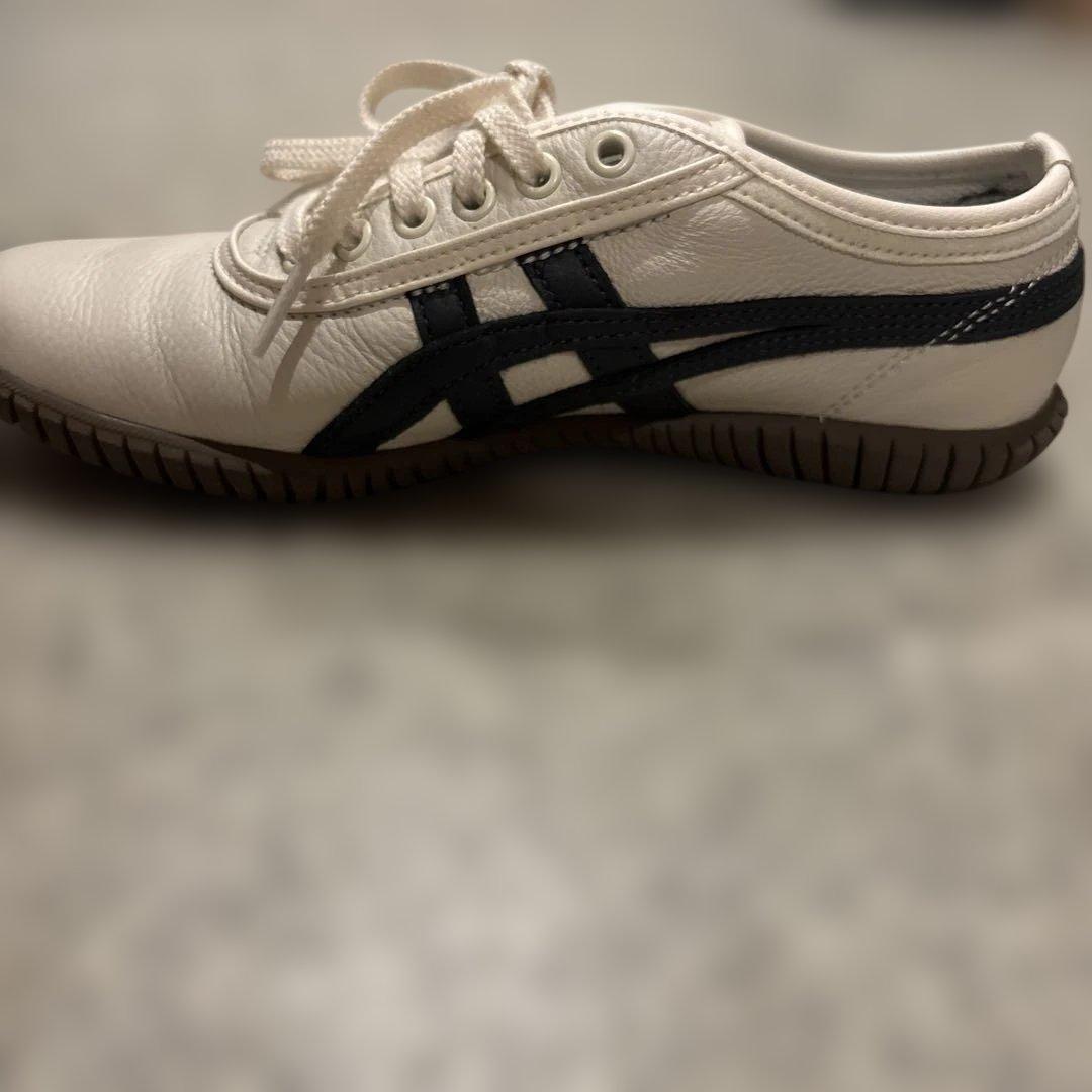 【23.5】Onitsuka Tiger TSUNAHIKI SLIP-ON