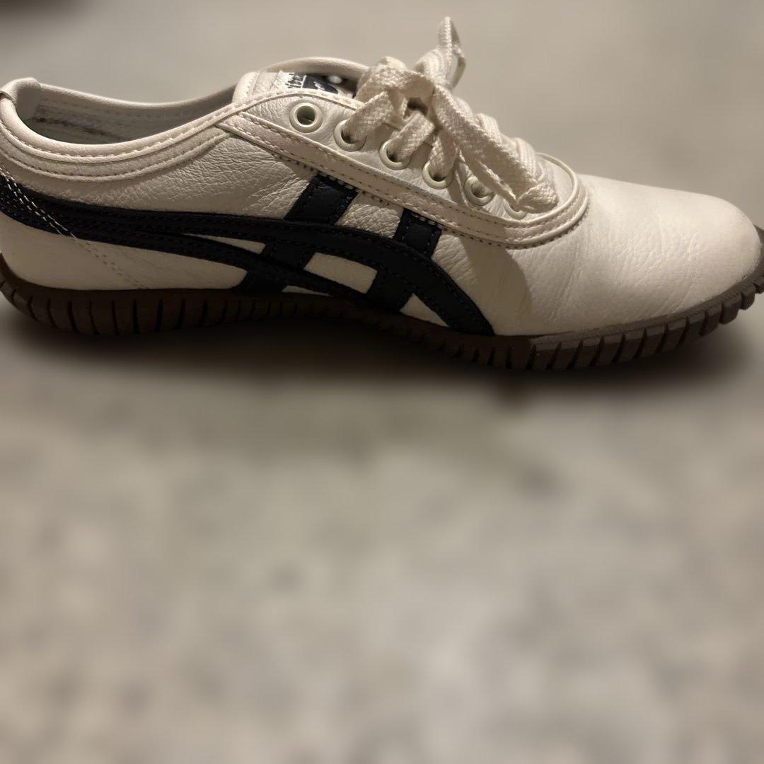 【23.5】Onitsuka Tiger TSUNAHIKI SLIP-ON