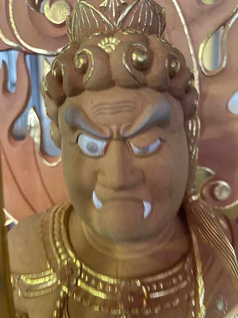 不動明王立像　金泥 高さ78cm 香木 、仏教美術 高68cm 仏像 木彫 寺院
