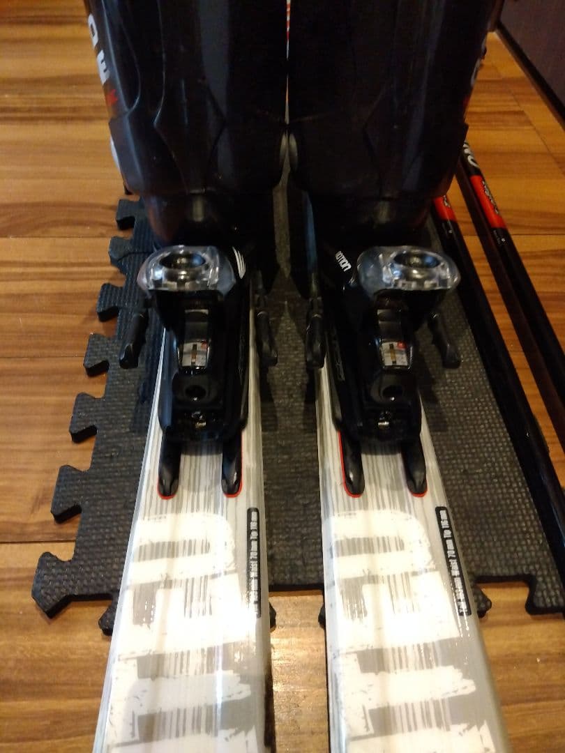 美品【ハイエンド】VOLKL 166/男女兼用/スキーセット・メンテ・WAX済✔