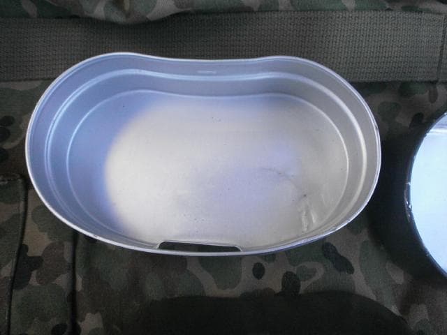 ワ*ン様 自衛隊　本物　戦闘飯盒　Ⅱ型　 はんごう 87年90年