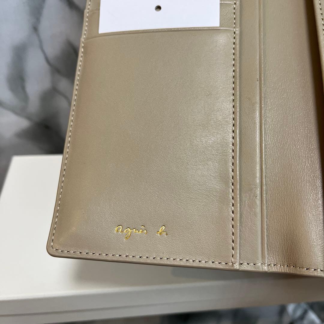 【新品未使用】agnès b. ベージュ 二つ折り財布　カードケース