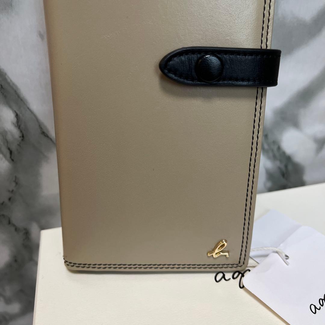 【新品未使用】agnès b. ベージュ 二つ折り財布　カードケース