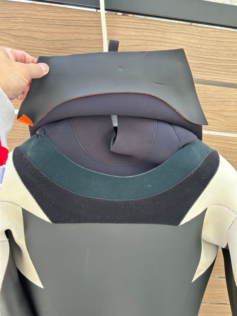 WEST セミドライスーツ ブラック/ホワイト