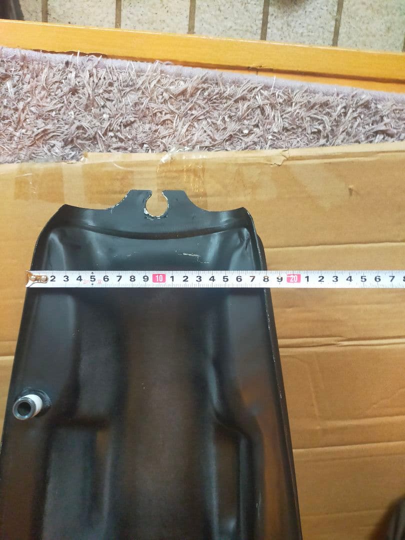 yb125spで使用　汎用バイクタンク