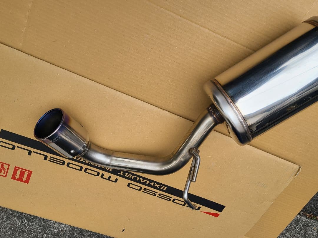 ジムニーシエラ　ロッソモデロ　マフラー