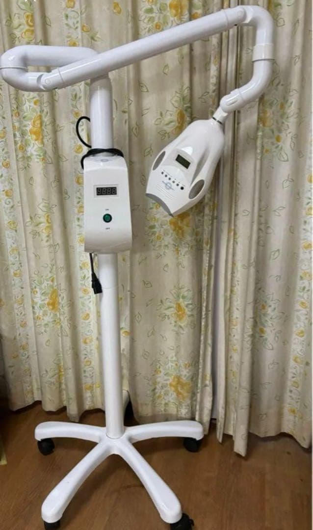 専用ホワイトニング装置　① 土台足のみ