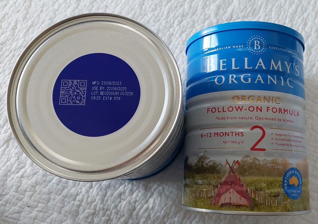 送料無料：赤ちゃん安全のBellamysベラミーズ・オーガニック牛ミルク2缶