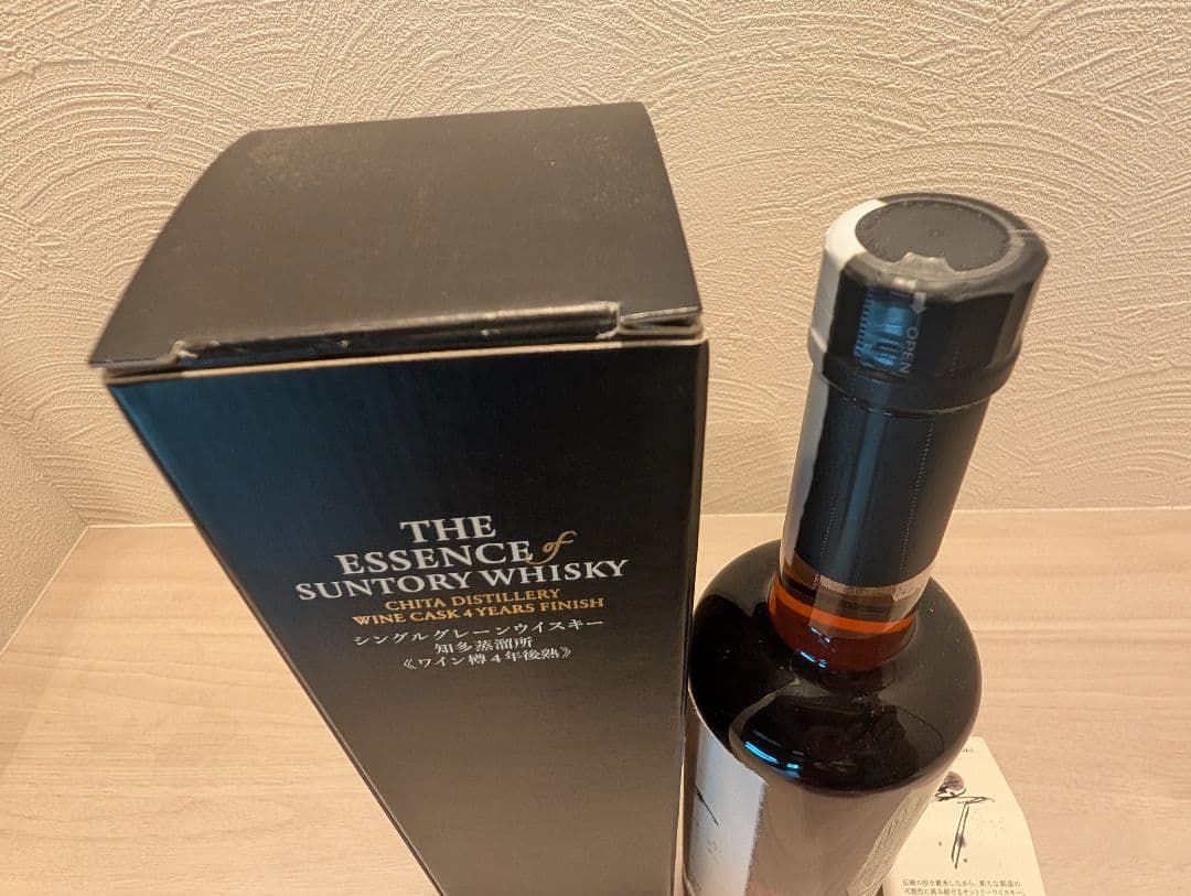 SUNTORY ザ・エッセンス・オブ・サントリー 2018 知多蒸溜所 ワイン樽