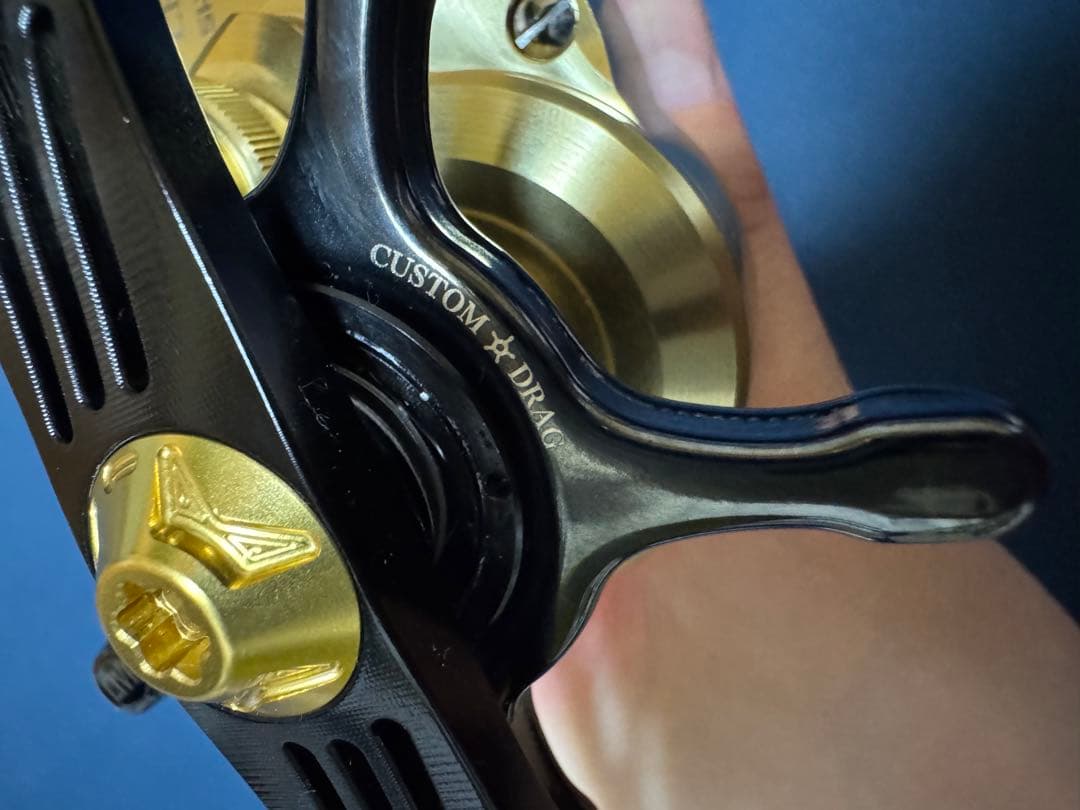 シマノ　カルカッタコンクエストMD 401XGLH カルコンMD