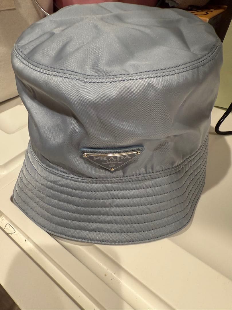 PRADA Re-Nylon Bucket Hut M ライトブルー
