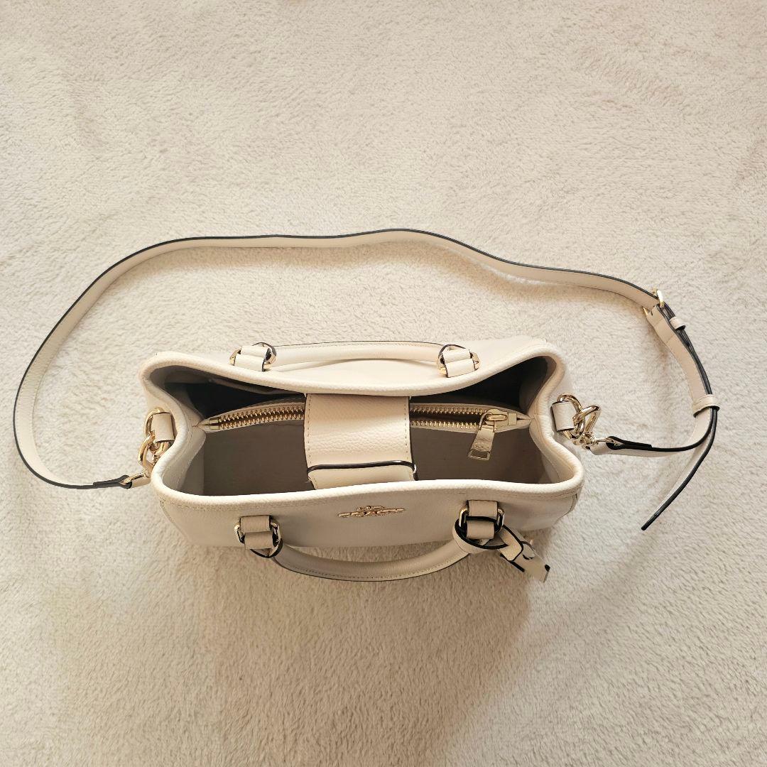 COACH　ショルダーバッグ　ハンドバッグ　2way　 ショルダーストラップ付き