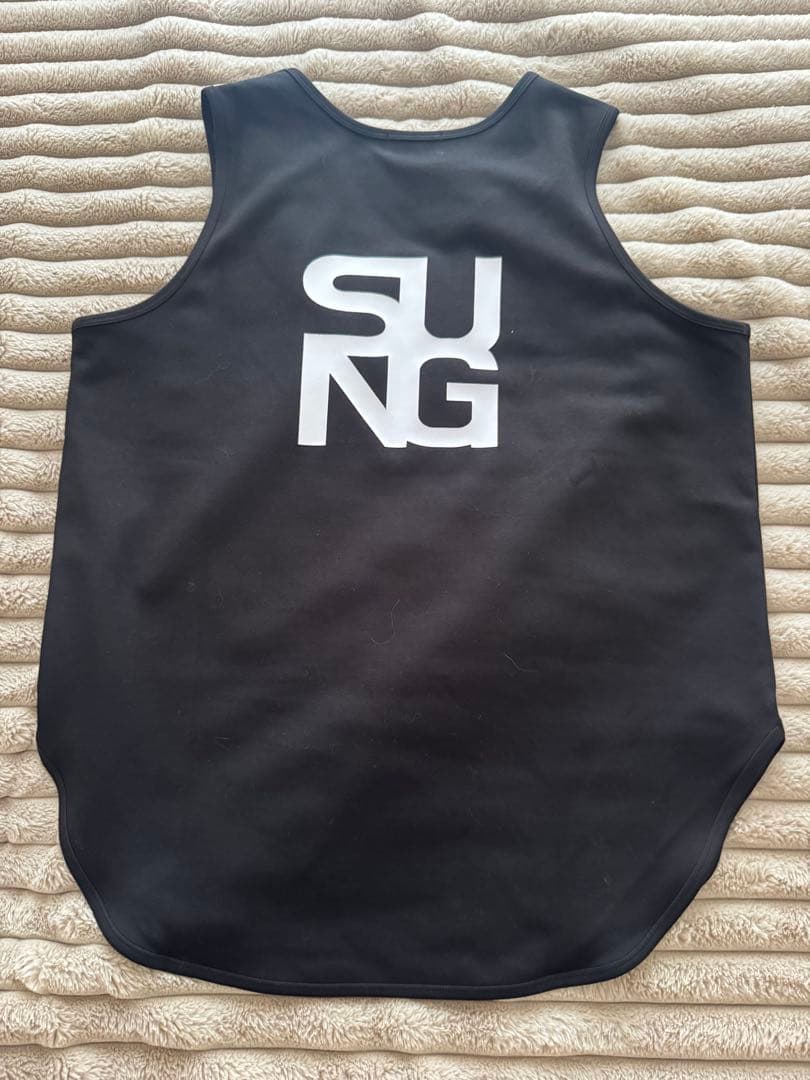 ブラックタンクトップ SUNG1975