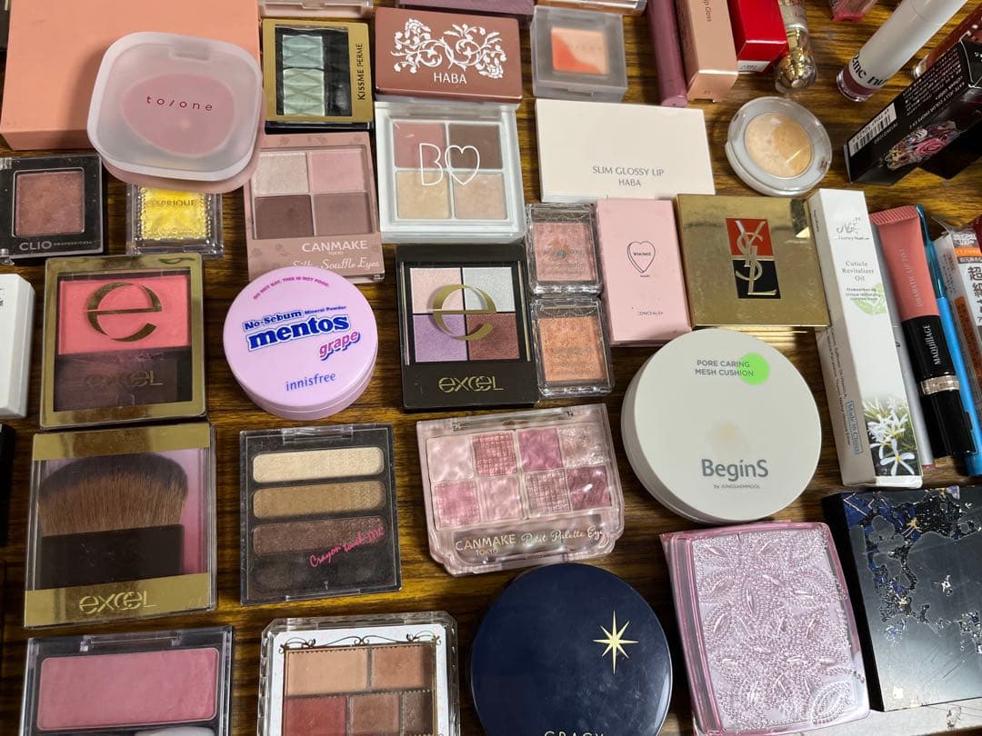 コスメ化粧品まとめ売り！ルナソルディオールエレガンス等ファンデアイシャドウ