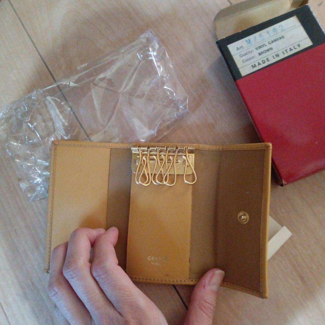 最終値下げ　セリーヌ　キーケース