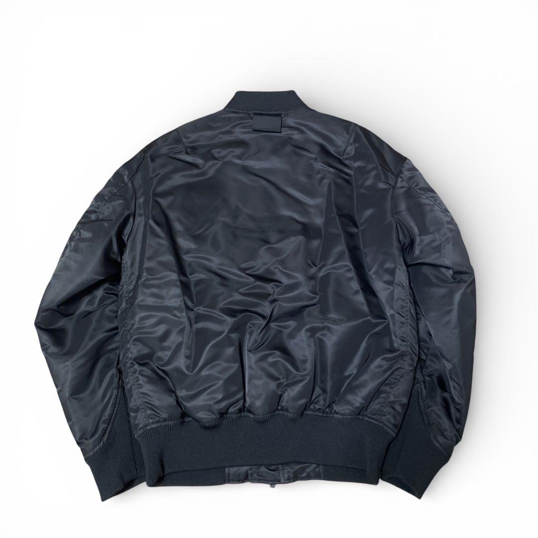 +J UNIQLO ハイブリッドダウンオーバーサイズMA-1ジャケット　ブラック