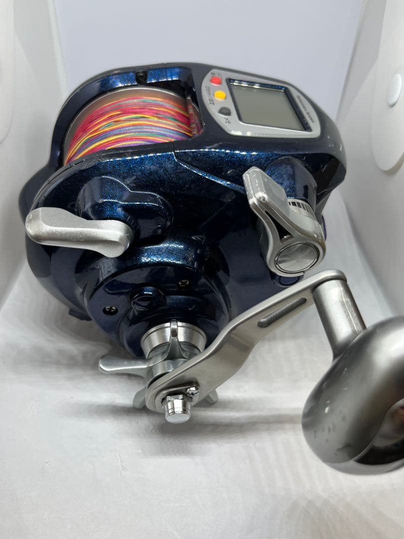 ロッキーシマノ電動リール 電動丸9000ビーストマスターZB