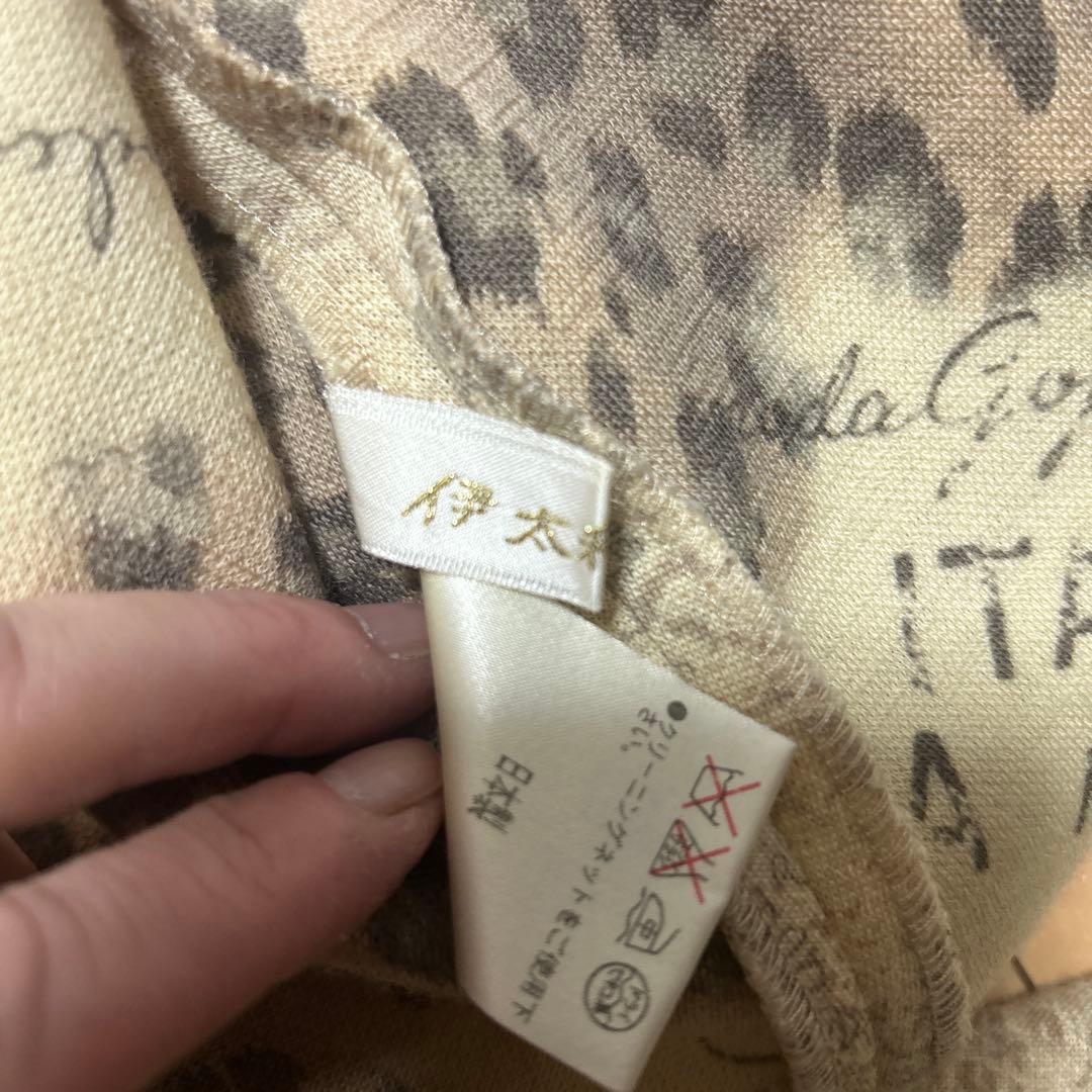 伊太利屋ペイズリー柄ベージュチュニック