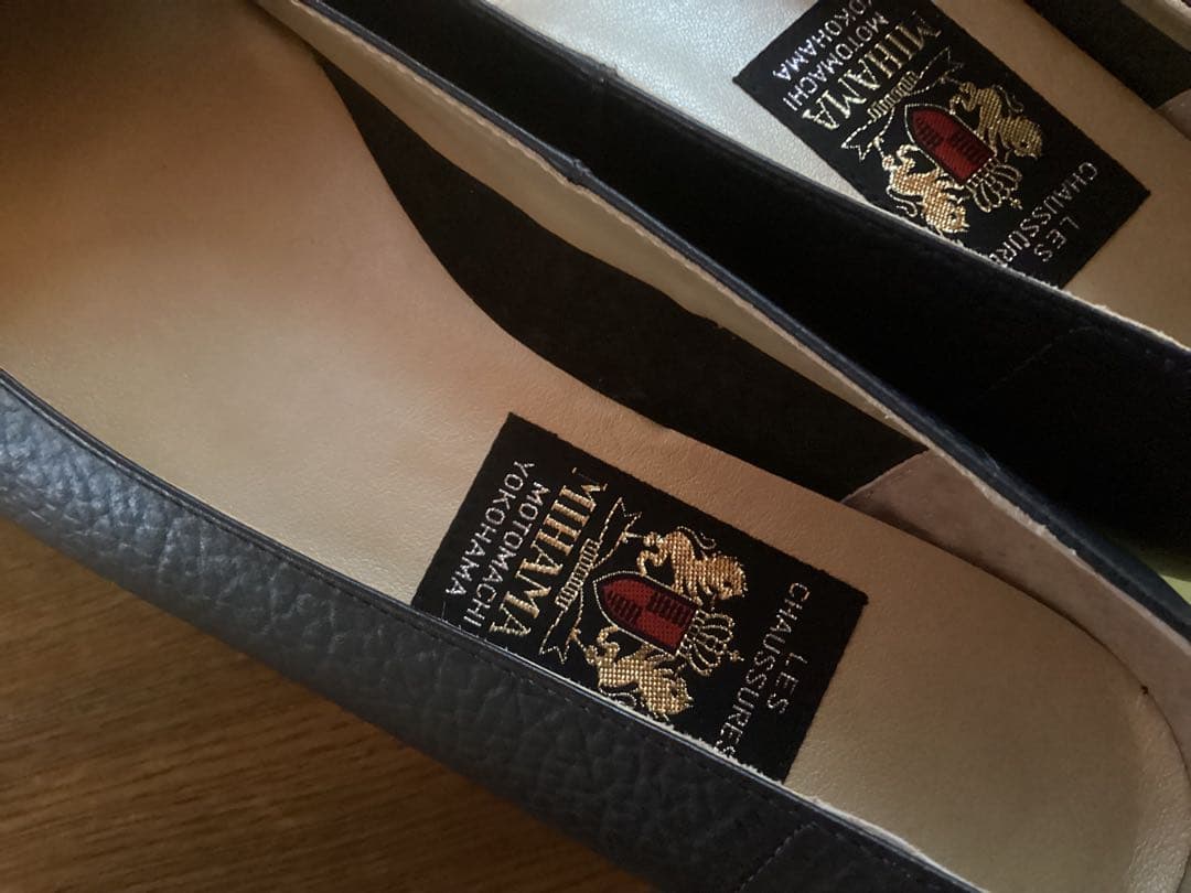 ミハマ　フラットシューズ　25.0