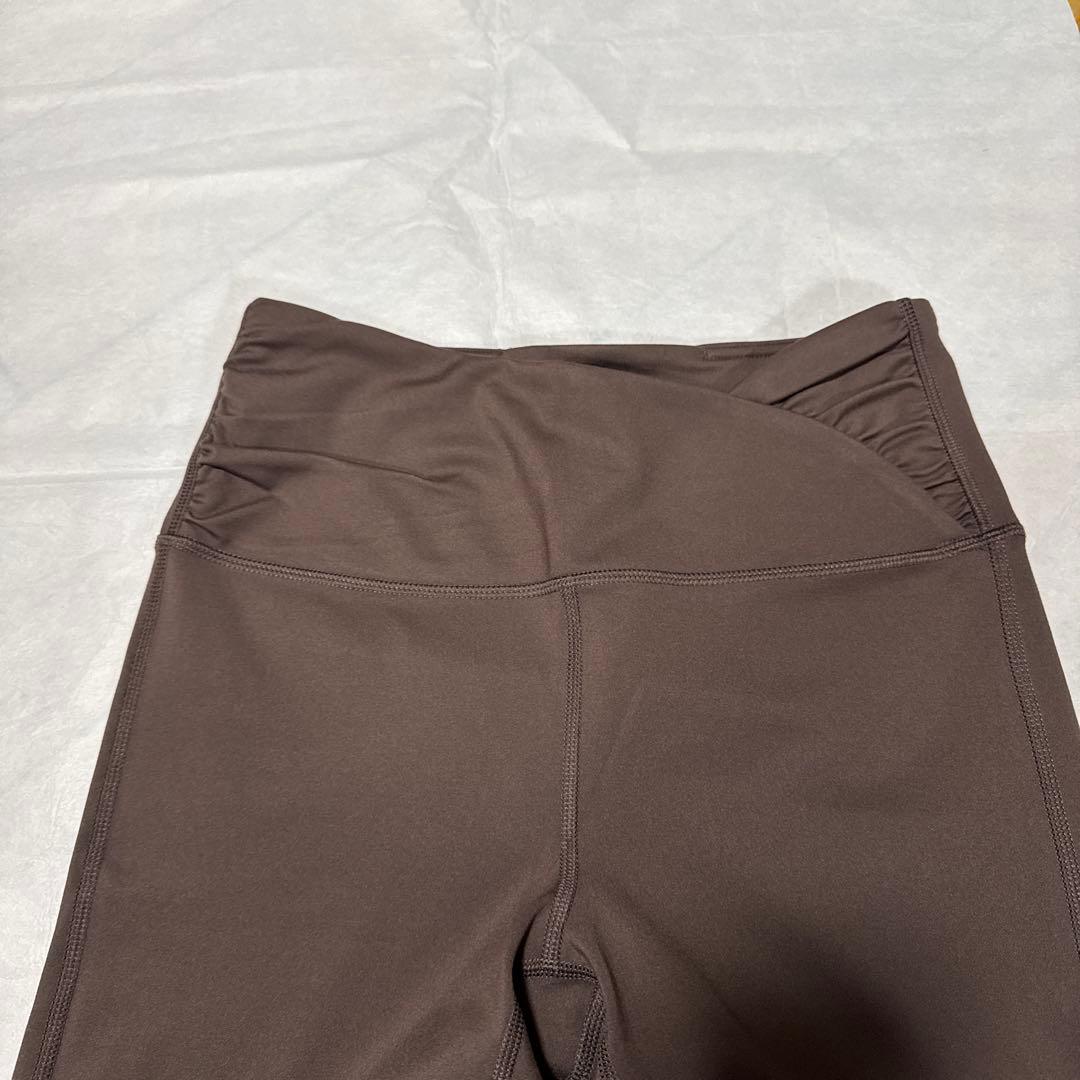 ジャザサイズ　タンクトップ　レギンス　セットアップ