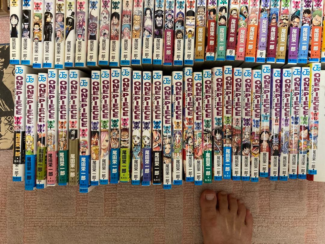 ワンピース1〜107巻＋おまけつき