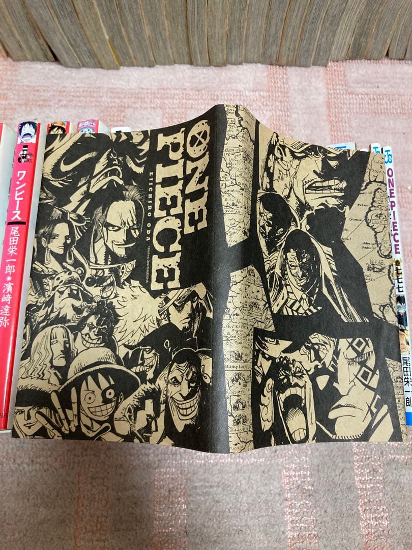 ワンピース1〜107巻＋おまけつき