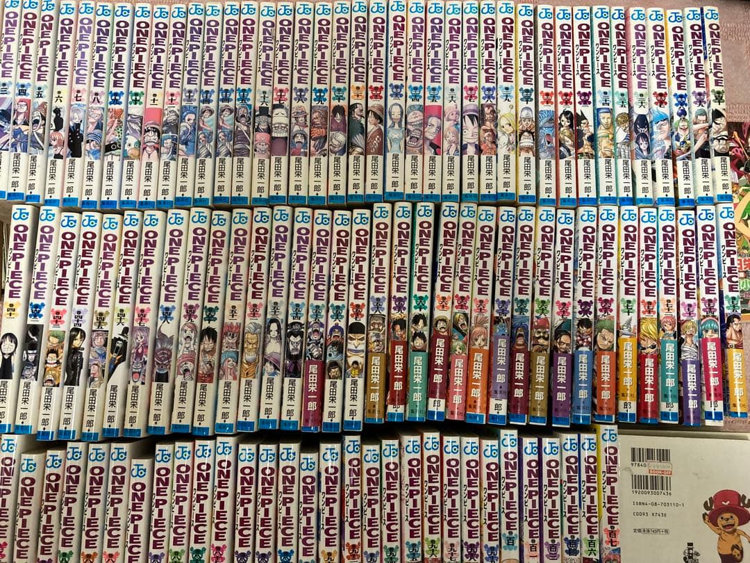 ワンピース1〜107巻＋おまけつき