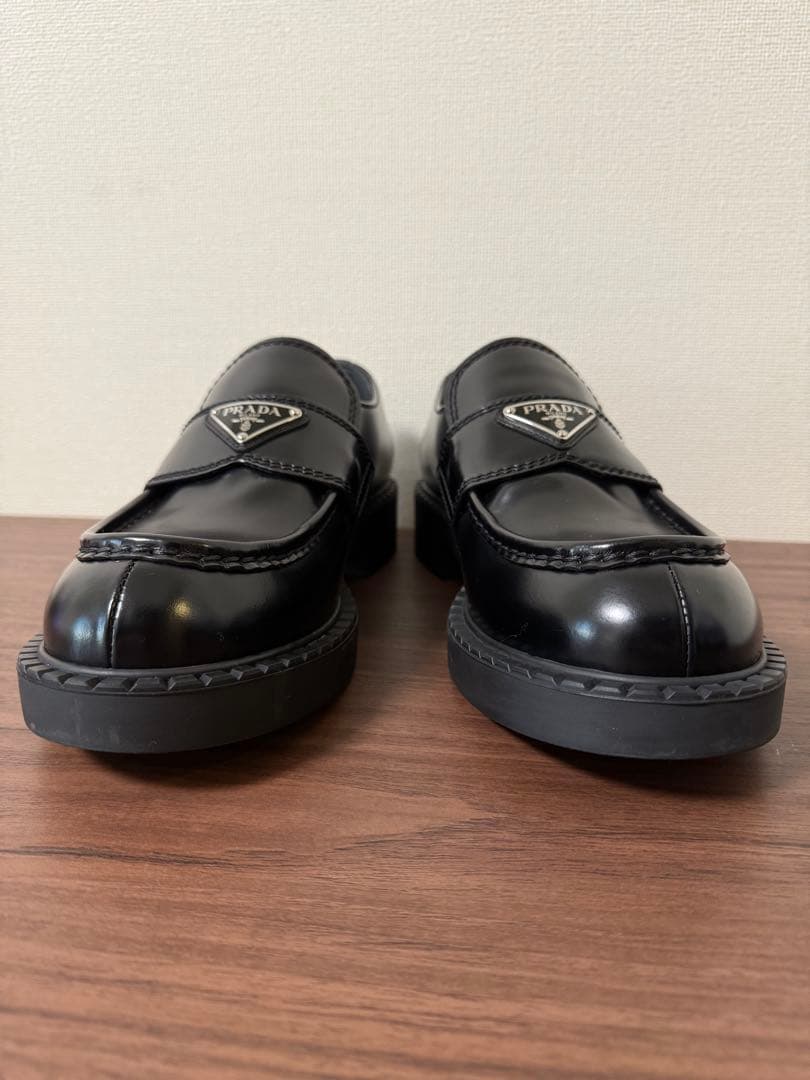 PRADA プラダ チョコレート ブラッシュドレザー ローファー