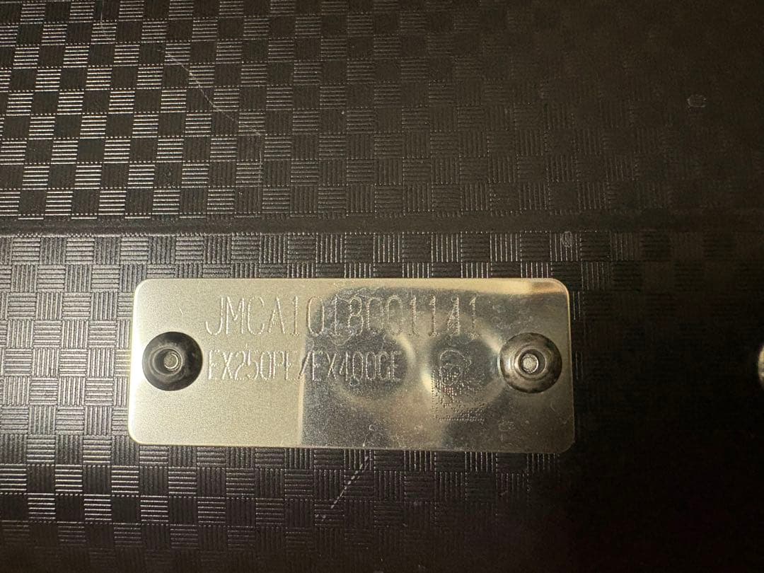 ヨシムラ　マフラー　Ninja250/ninja400等　R-77S サイクロン