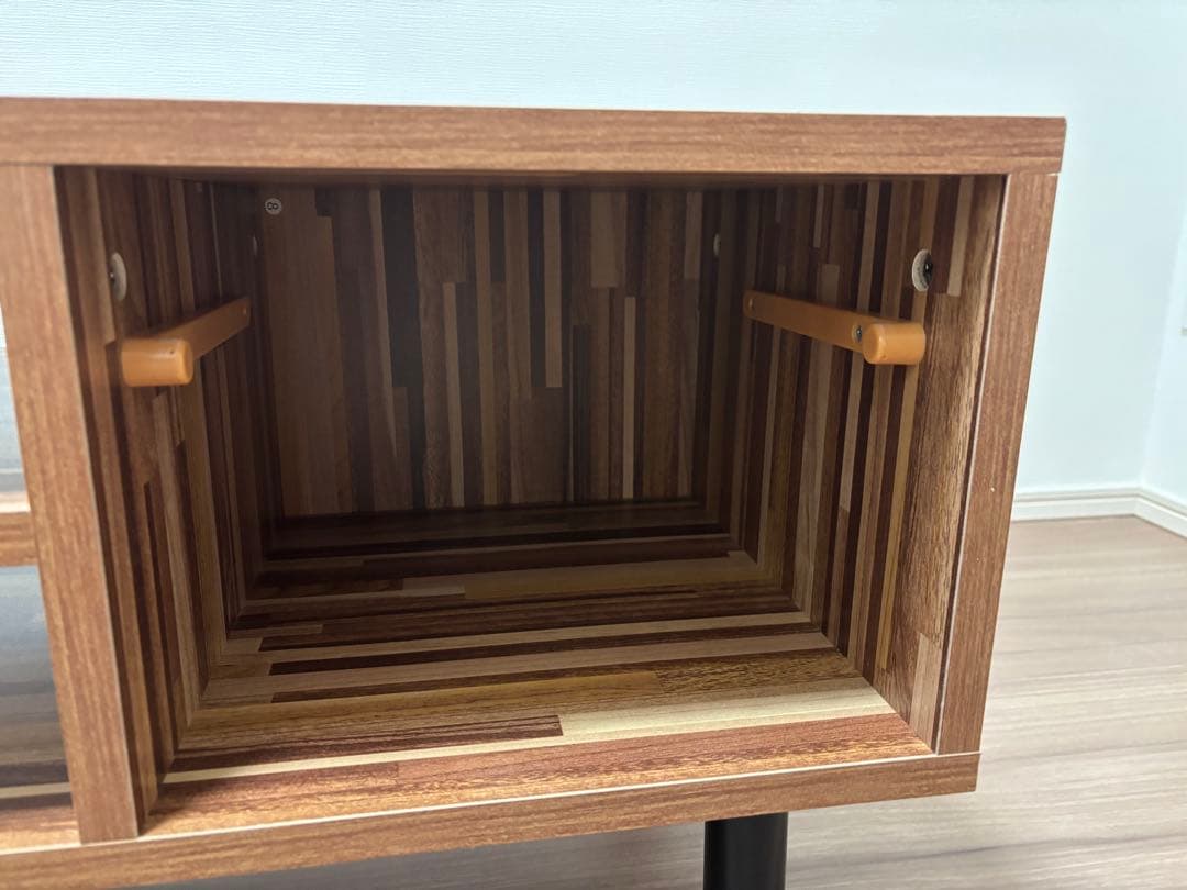 テレビ台　ローボード　幅：110cm 奥行：35cm 高さ：40cm