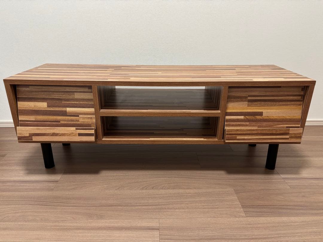 テレビ台　ローボード　幅：110cm 奥行：35cm 高さ：40cm