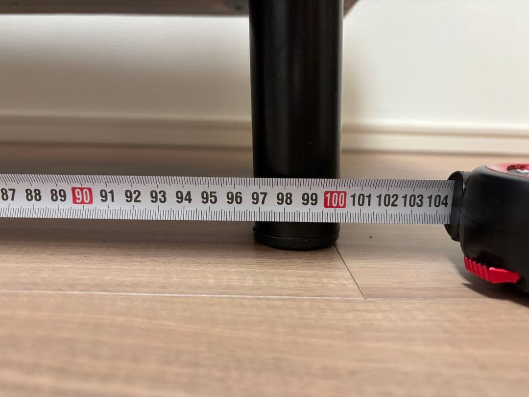 テレビ台　ローボード　幅：110cm 奥行：35cm 高さ：40cm