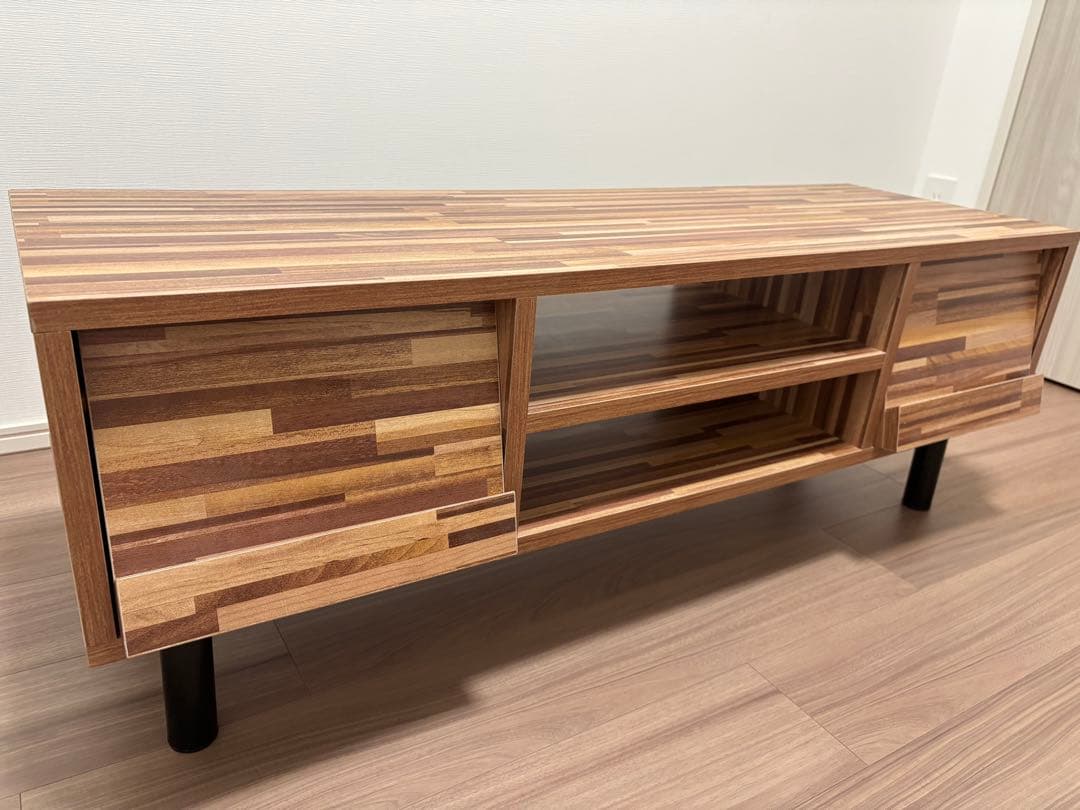 テレビ台　ローボード　幅：110cm 奥行：35cm 高さ：40cm