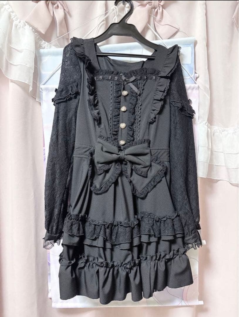 LIZLISA 黒ワンピース