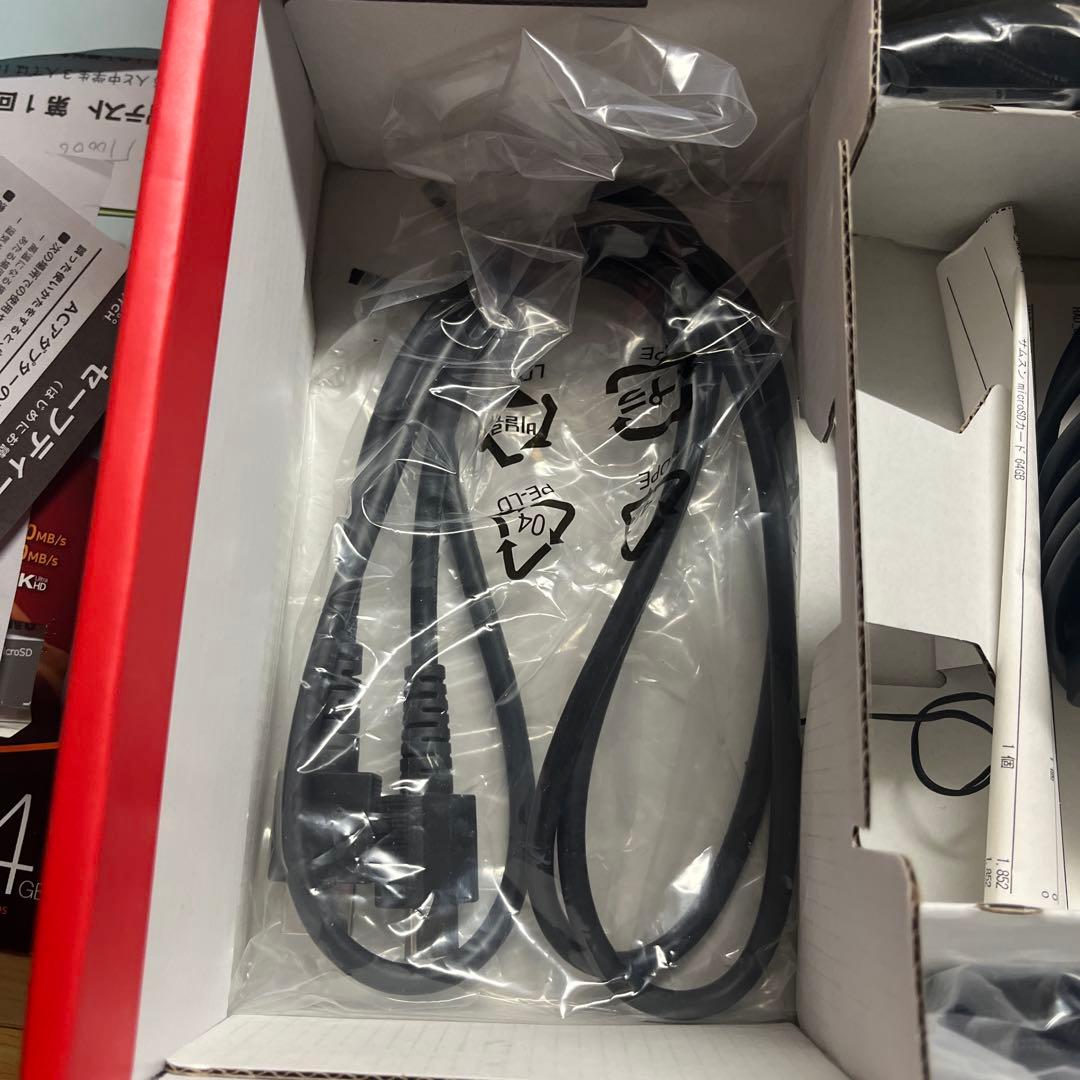 Nintendo Switch 赤と青 Joy-Con あつまれ どうぶつの森