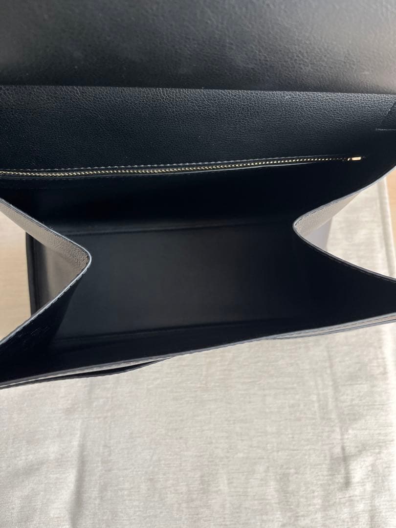 黒 合成皮革 ビジネスバッグ