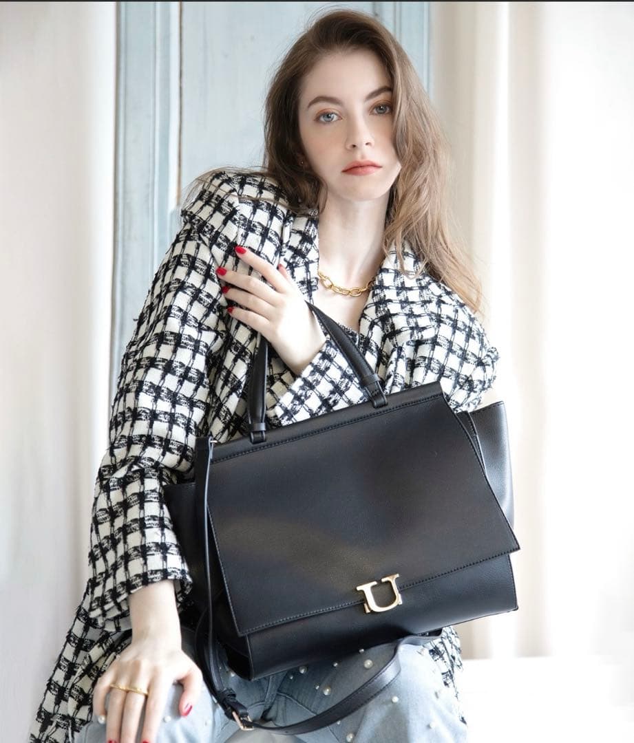 黒 合成皮革 ビジネスバッグ