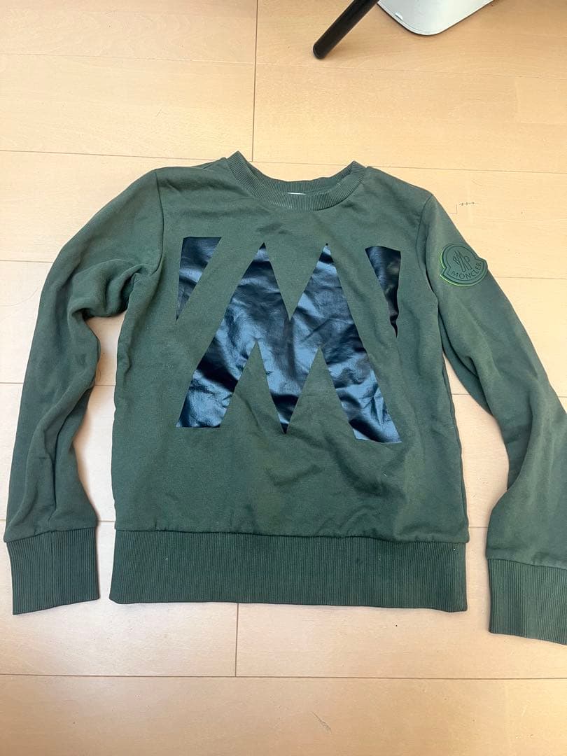 MONCLER カーキ スウェット