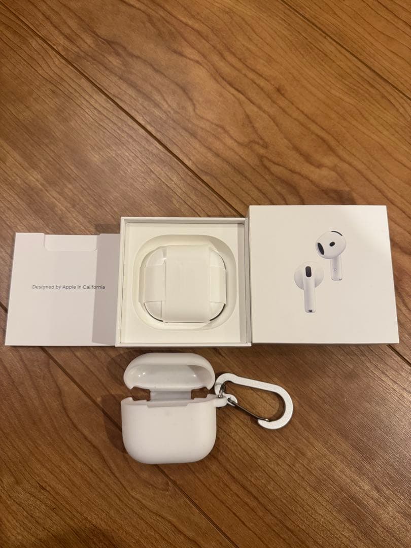 AirPods 4 ノイズキャンセリング搭載 本体＋箱 1年使用 動作確認済