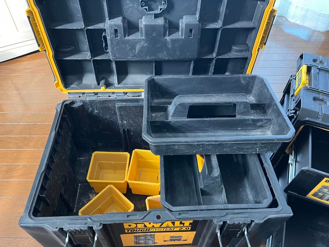 デウォルトツールボックス2段セット