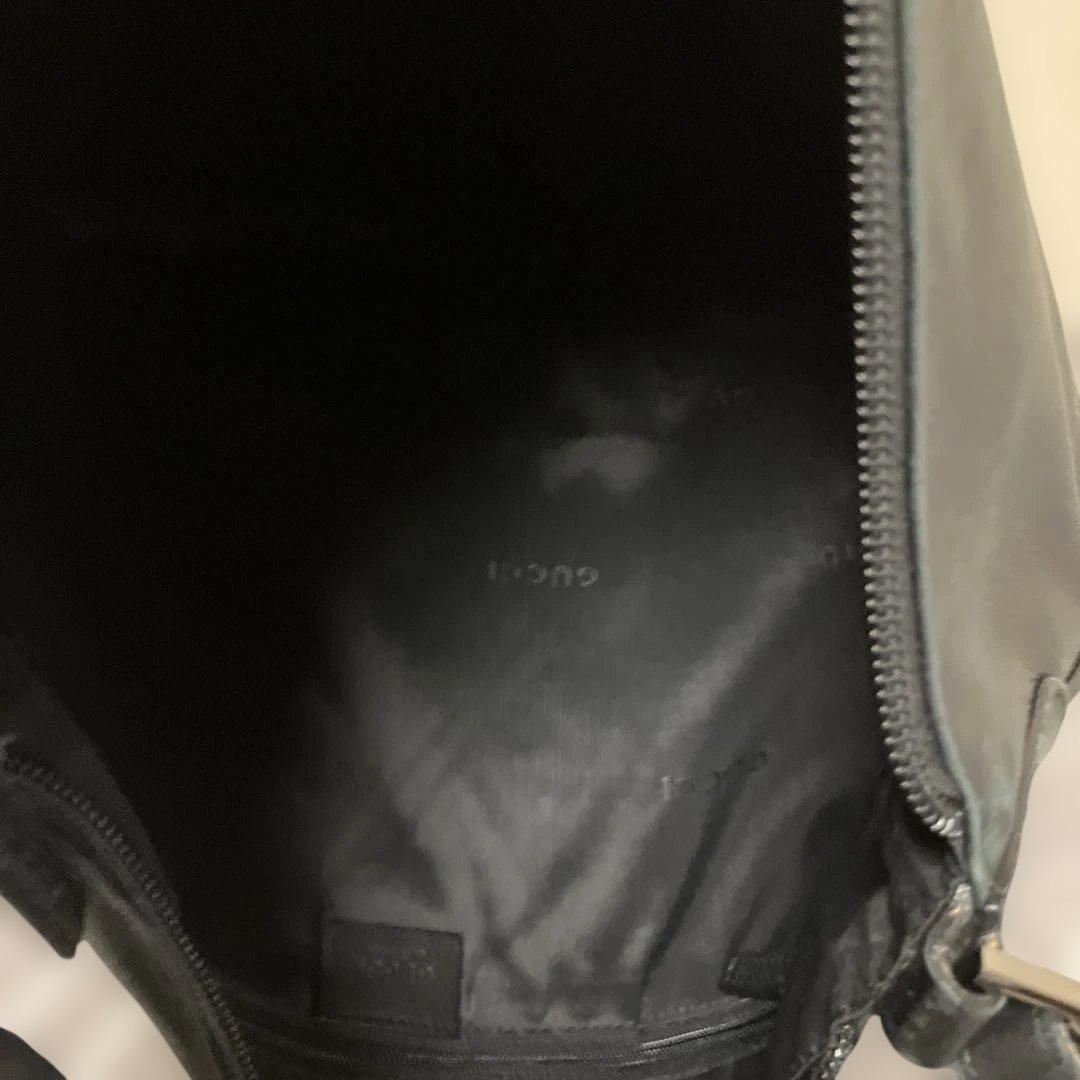 【お値下げしました】GUCCI ブラック ショルダーバッグ
