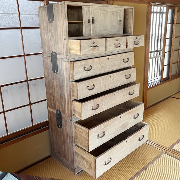 桐箪笥　桐の箪笥　箪笥　桐　三段重ね　昭和レトロ　大正ロマン
