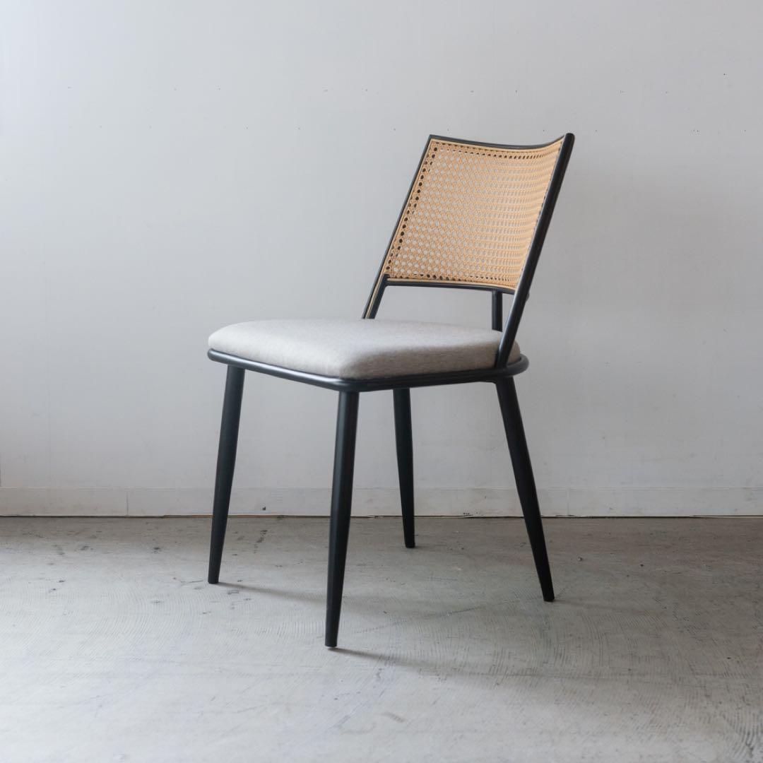 ダイニングチェア グレ　ラタン調