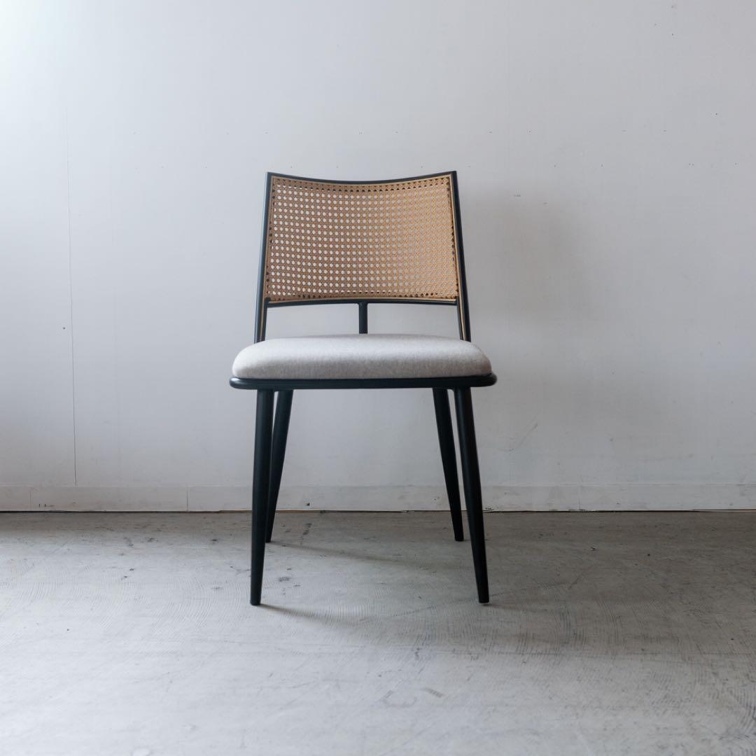 ダイニングチェア グレ　ラタン調