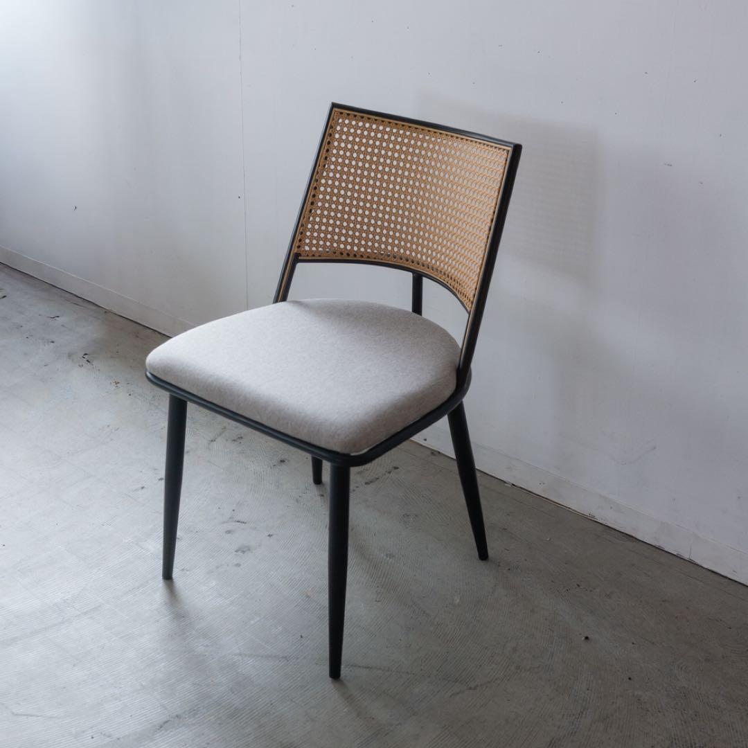 ダイニングチェア グレ　ラタン調